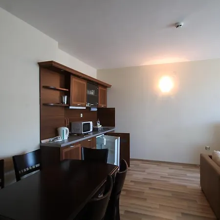 New Estate In Grenada Слънчев бряг