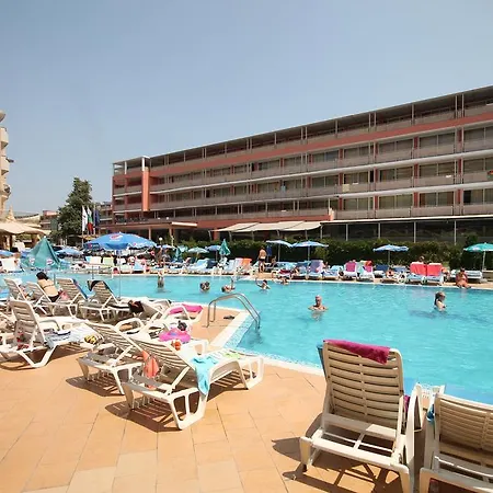 New Estate In Grenada Апартамент *
