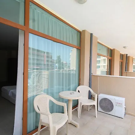 New Estate In Grenada Слънчев бряг